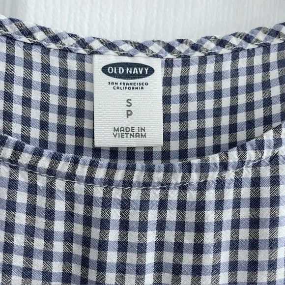 Old Navy Blue Gingham Peplum Tank Size Small - Picture 6 of 6